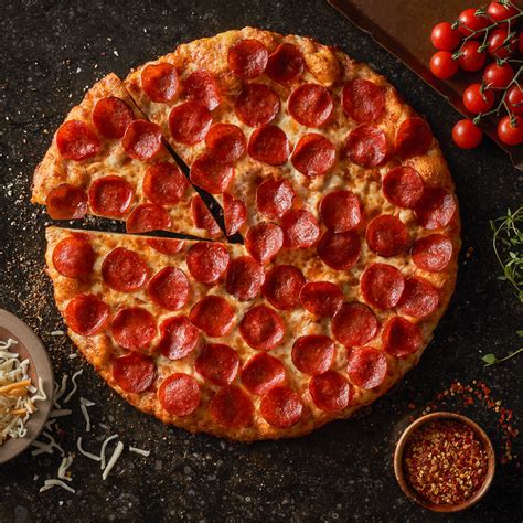 round table pizza|round table pizza store locations.